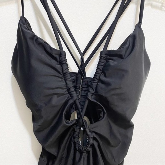 Cupshe NWT Cheeky Gal Women's Keyhole Crisscross Black Swimsuit M - Picture 6 of 9